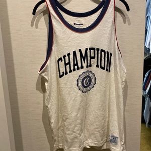 Champion tank